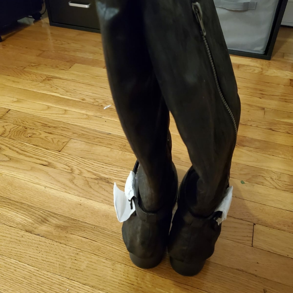 B52 Boot - Picture 2 of 5